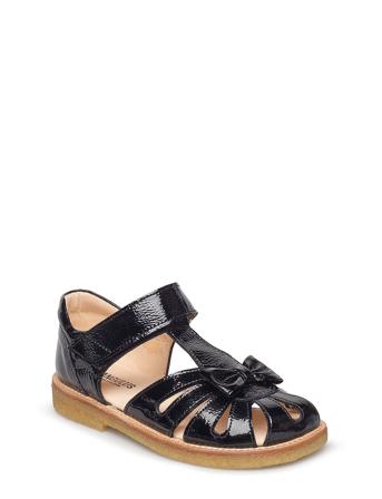 Sandals - Flat - Closed Toe - Shoes Summer Shoes Sandals Svart ANGULUS
