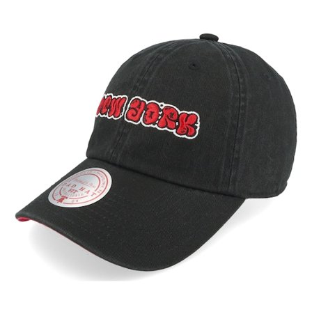Mitchell & Ness - Zwart unconstructed Cap - Bouble New York Black/Red Dad Cap @ Hatstore