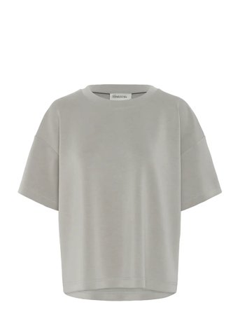 My Essential Wardrobe | Hellemw Emb Boxy Tee | XL/XXL