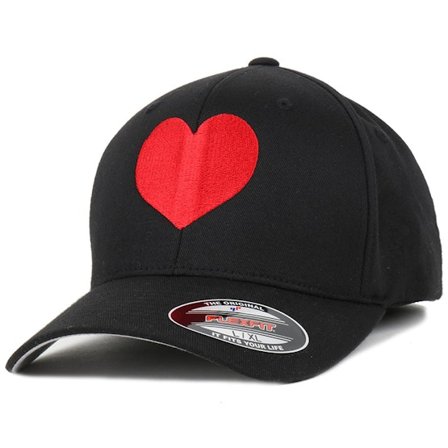 Iconic - Schwarz flexfit Cap - Heart Black/Red Flexfit @ Hatstore