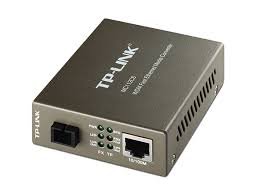 TP-Link MC112CS - Fibermedieomformer - 100Mb LAN - 10Base-T, 100Base-FX, 100Base-TX - RJ-45 / SC-enkeltmodus - opp til 20 km - 1310 (TX) / 1550 (RX)