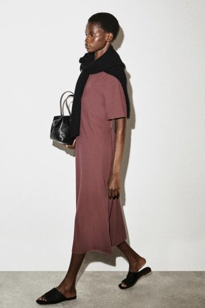 COS Femme Robe T-Shirt Midi À Détail Ceinture in Marron