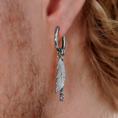 Pendiente de aro de acero plateado con colgantes de pluma y cadena para hombres - Pendientes de aro con colgante