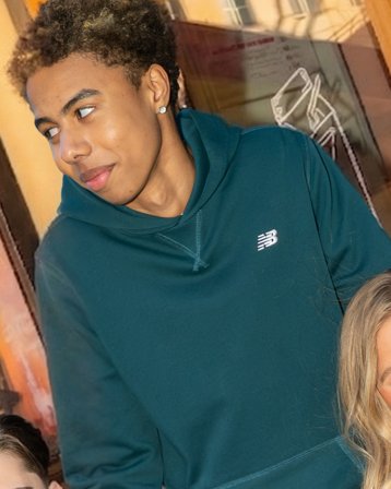 New Balance New Balance French Terry Small Logo Hoodie Grøn Hoodies/Hættetrøjer Dreng - Kids Brand Store