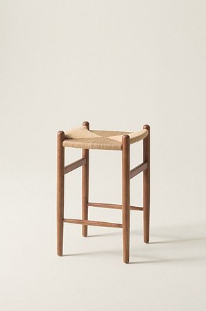 Jotex - Høj Taburet Valnød finish / natur - NATTAVAARA - Køb Skamler hos Jotex