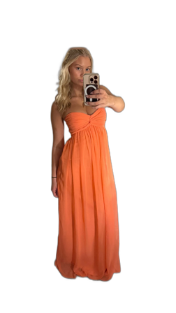 Rosa/korall balklänning