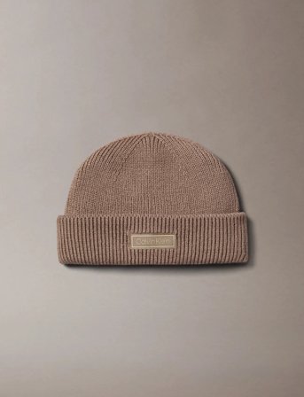 Calvin Klein Patch Chunky Rib Docker Beanie - Brown - ONE SIZE
