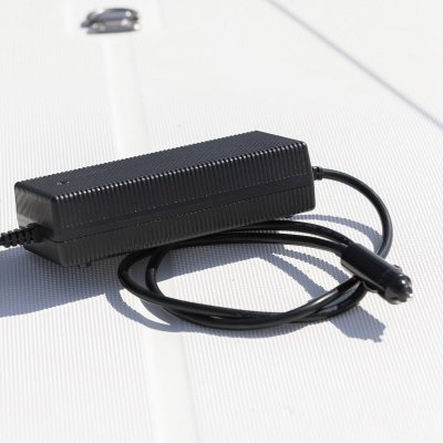 Batterieladegerät für Elektro-Außenborder Temo, 12 / 24 V, für 450 - Boot