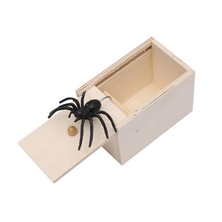 1 kpl koko lelun pilkkaava pieni puinen laatikko Halloween-temppu