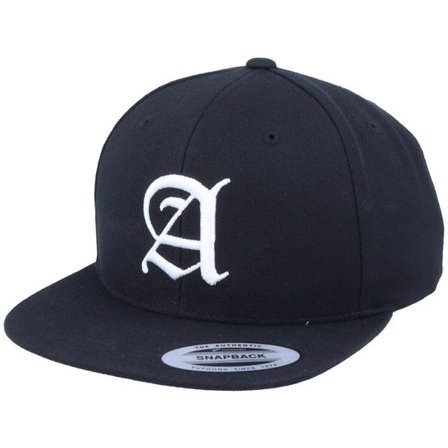 Iconic - Svart snapback Keps - A Letter 3D Black Snapback @ Hatstore