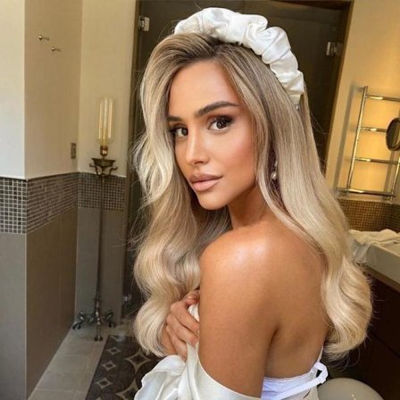 Utrolig vakkert delikat hårbånd i silke hvitt & rosa