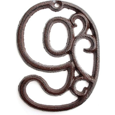 Talon numerot ulkotiloihin, metallikirjaimet valurautakukka seinäkoristeella, osoitenumerot kylttiin postilaatikkoon pihalle autotalliin maalaistaloon