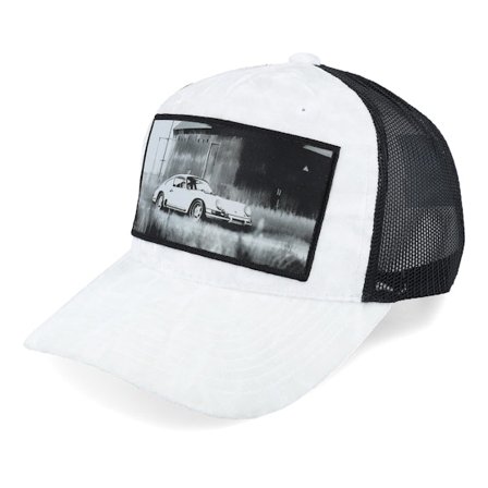 Calza Pennello - Weiss Trucker Cap - Classic Sportscar White/Black A-frame Trucker @ Hatstore