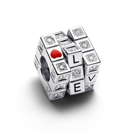 Heta smyckestillbehör, tecknade designer, födelsedagsnummer, hängen för pojkar och flickor.