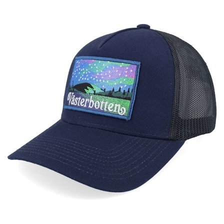 Wild Spirit - Noir trucker Casquette - Swedish Västerbotten Landscape Canvas Navy/Black A-Frame Trucker @ Hatstore