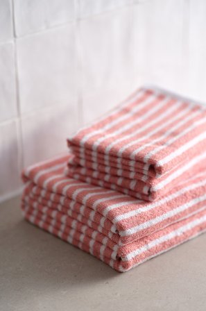 Jotex - Håndklesett 4-pakning Rosa/vit - DIXIE - Kjøp Håndklesett hos Jotex