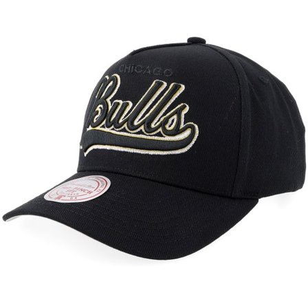 Mitchell & Ness - NBA Svart adjustable Keps - Chicago Bulls Black Swosh Pro Crown Black A-Frame Adjustable @ Hatstore