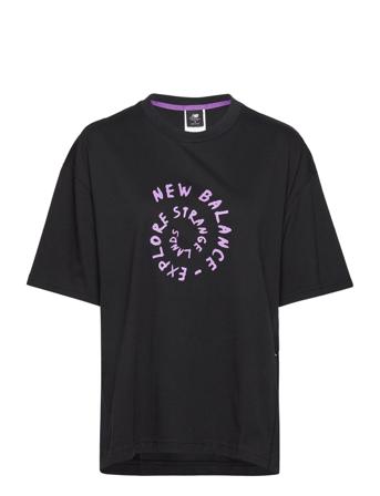 Nb At Graphic Tee T-shirts & Tops Short-sleeved Svart New Balance