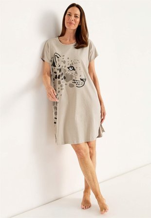 Cellbes of Sweden - Mønstret nattkjole i bomull i dyremønstret for damer i størrelse 38/40