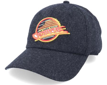 Vancouver Canucks NHL Archive Legend Black Dad Cap - American Needle