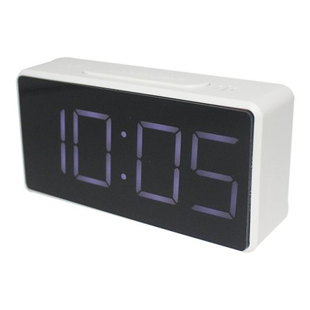 Pieni mini digitaalinen herätyskello matkoille, säädettävä kirkkaus, helppo käyttö