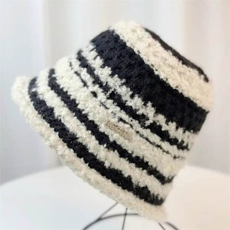 Dam Ämpärihattu Kalastushattu A A A