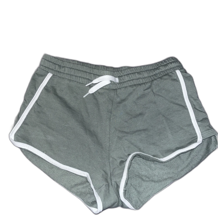 Gröna shorts med vita detaljer