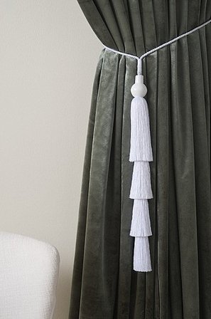 Jotex - Gardinholder Med Kvast 1-pak Mat hvid hvid - NURU - Køb Gardinholder hos Jotex