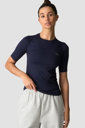 ICANIWILL - Define Seamless Mid Sleeve T-shirt Navy - Dames - sportkleding van ICIW
