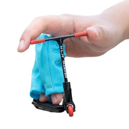 (Specialtilbud) Finger Scooter med Værktøj og Sko Fingerboard Tilbehør - 1 stk. Fingerlegetøj til Børn, Fingerbukser