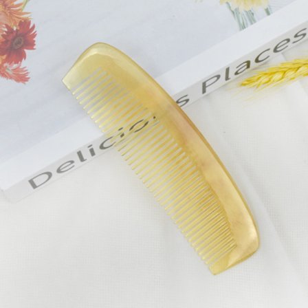 1 stk. høykvalitets rund og fyldig håndlaget antistatisk naturhornkam - profesjonell anti-ta