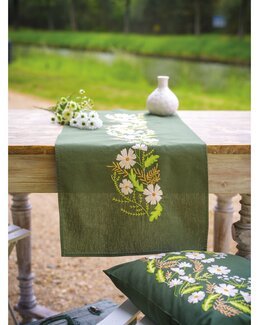 Broderikit løber Hvide Blomster - Vervaco