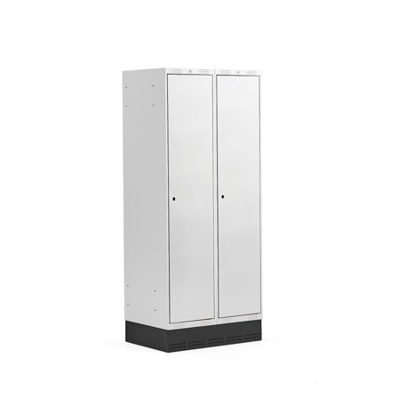 Kleiderspind CLASSIC mit Sockel, 2 Module, 1890 x 800 x 550 mm, grau