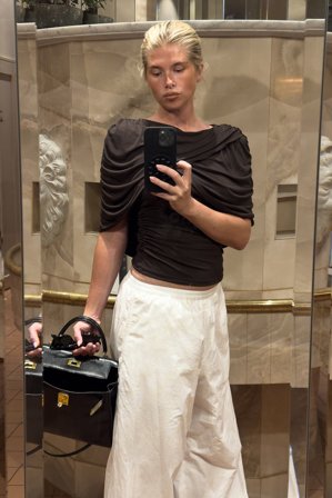 NA-KD - Overlap Cape Top - Rynkete topper - Brun - XS