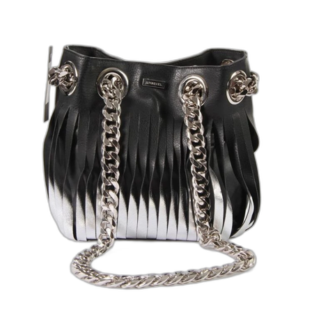 Handväska med kedja