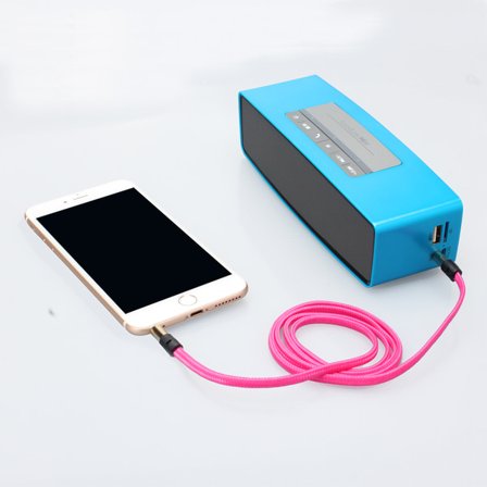AUX Kabel 3,5mm Guldpläterad Kabel 1M - ROSA