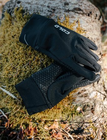 COLD I-Touch Gloves Jr - Black - 10-11