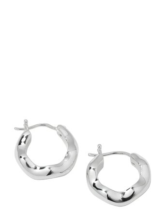 Syster P | Bolded Wavy Earrings Silver | ONE SIZE