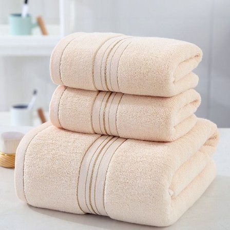 Handduksset - 2 handdukar 34*74 cm, - 1 badlakan 70*140 cm, - ljus khakifärgad