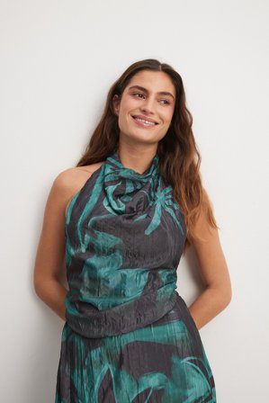 NA-KD Haut effet froissé à dos nu décolleté - Ensembles d'été - Vert - EU 34