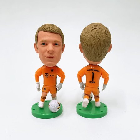 VM-stjerne minnefigur gave til gutter Neuer-FD-