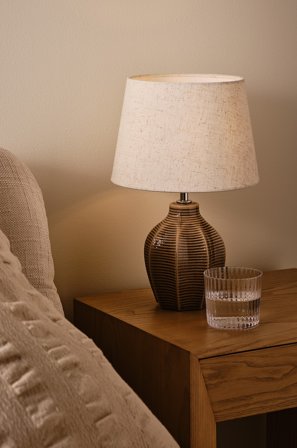 Jotex - WERA bordlampe mørk brun - Kjøp Bordlamper hos Jotex