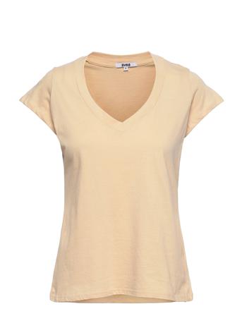 Adriane Tee Beige Svea
