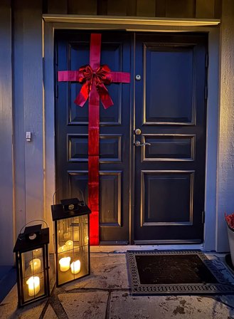 Sløyfe til dør - rød/hvit