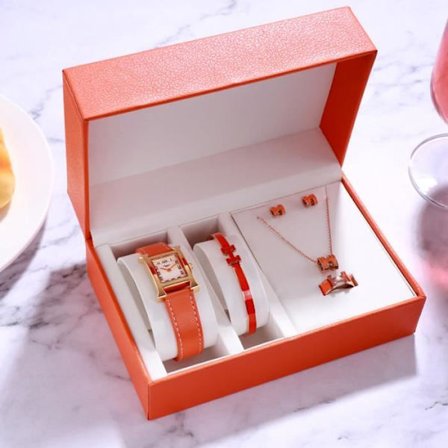 Gaveæske Ur Kvinde Pige - Quartz Ur - Chic Smykkesæt -Øreringe - Halskæde - Læderarmbånd - Ring