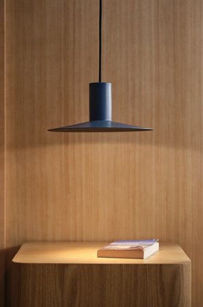 Jotex - EVAN Vinduslampe Ø 25 cm Blå farge - Kjøp Vinduslamper hos Jotex