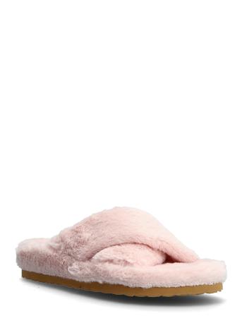 Fuzed Slipper Slippers Tøfler Rosa Steve Madden