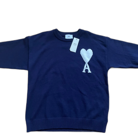 Mörkblå stickad tröja från Ami