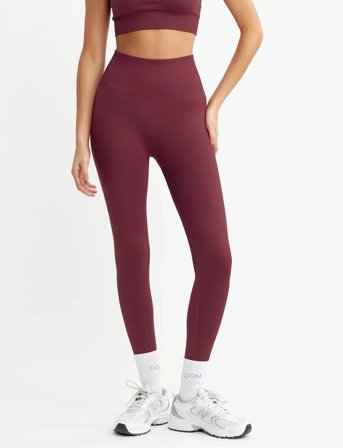 Drop of Mindfulness Signature Seamless Tights - Burgundy - L