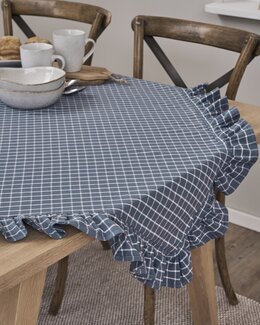 Rutete duk med volang Blå